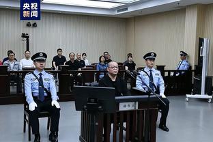 蒙蒂谈CC两场0罚球：我不明白如何能做到毫无接触地攻筐得分